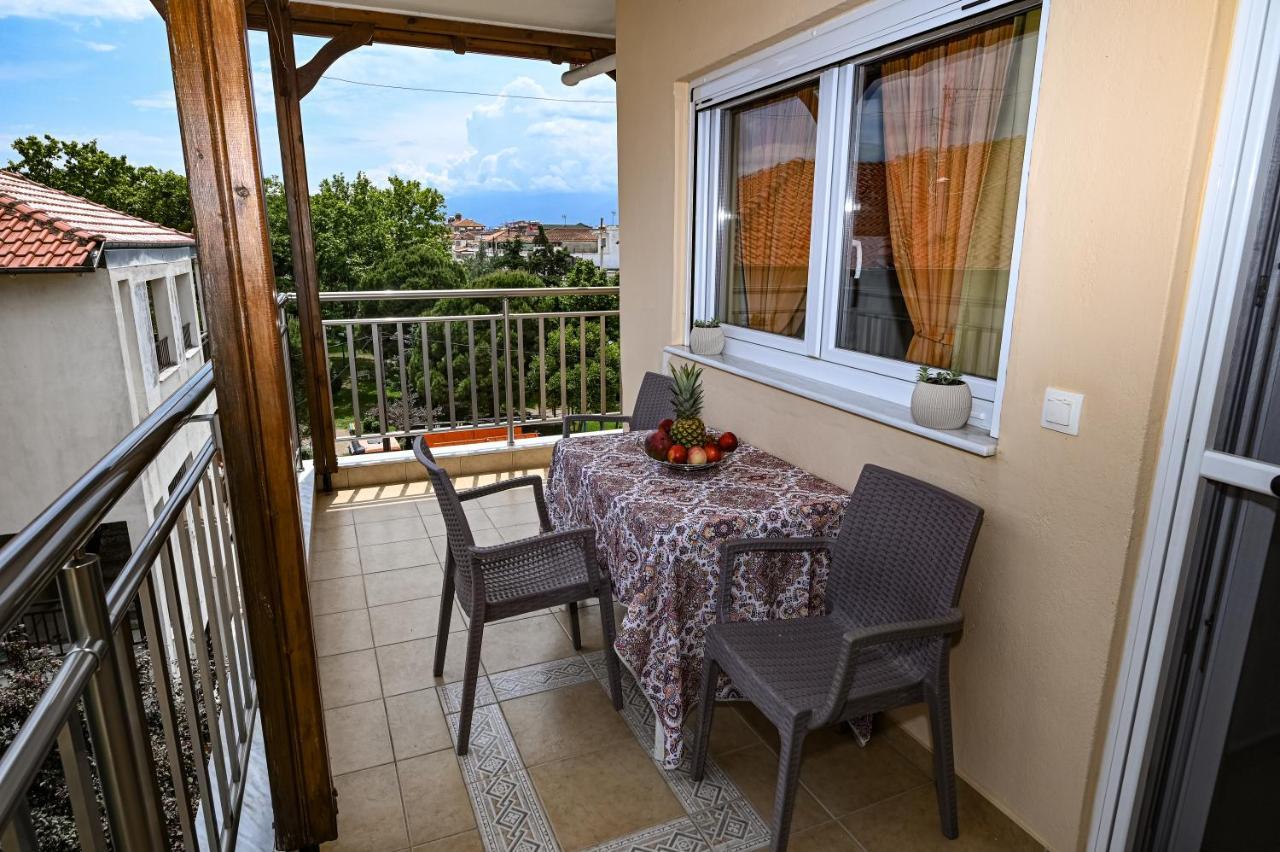 Four Seasons 2 Apartment Paralía Екстериор снимка