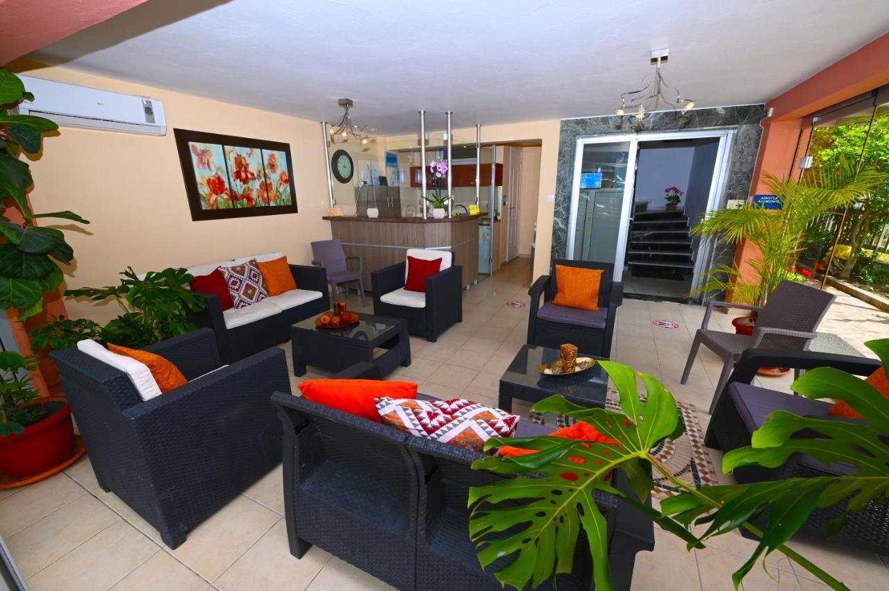 Four Seasons 2 Apartment Paralía Екстериор снимка