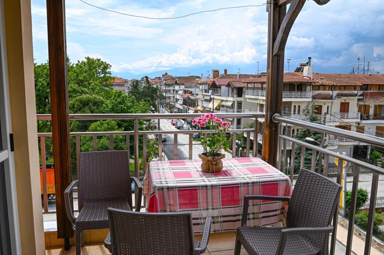 Four Seasons 2 Apartment Paralía Екстериор снимка