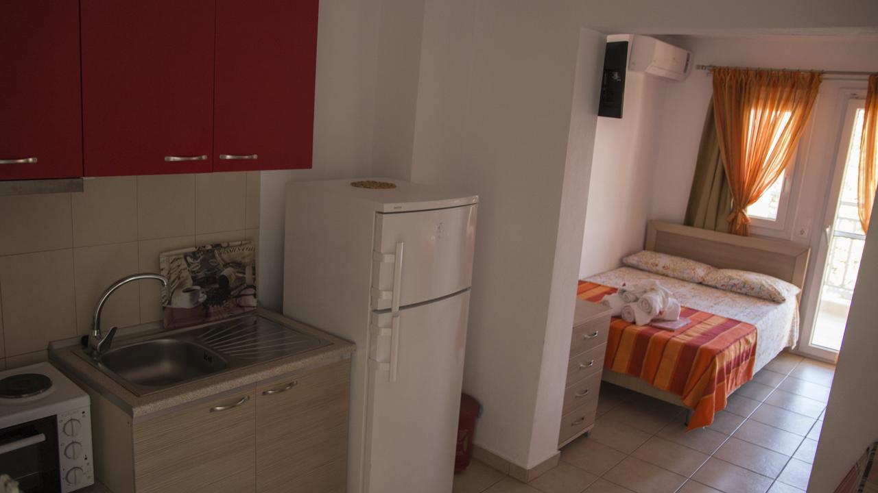Four Seasons 2 Apartment Paralía Екстериор снимка