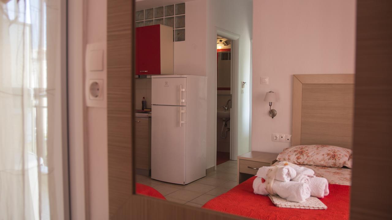 Four Seasons 2 Apartment Paralía Екстериор снимка