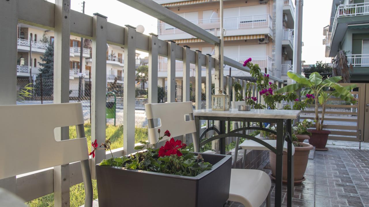 Four Seasons 2 Apartment Paralía Екстериор снимка